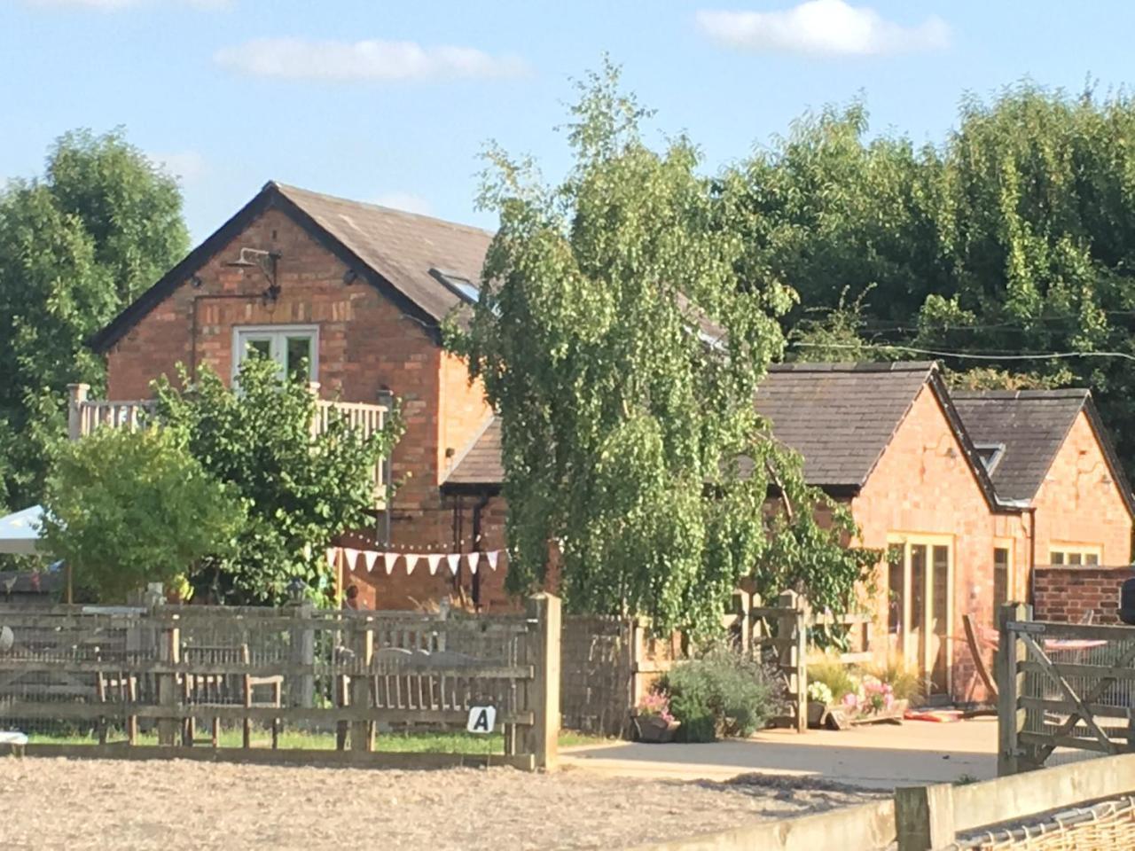 Bybrook Barn Bed & Breakfast Лоубъро Екстериор снимка