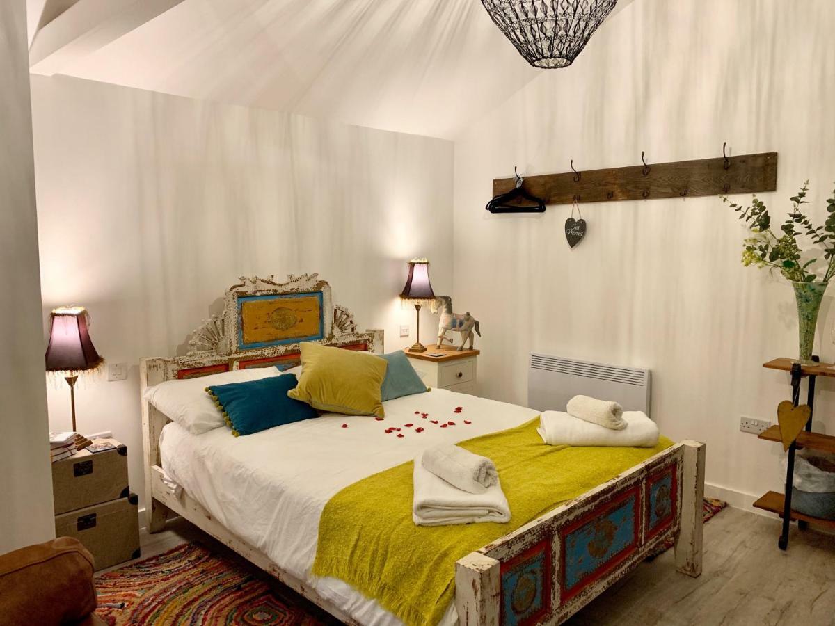Bybrook Barn Bed & Breakfast Лоубъро Екстериор снимка