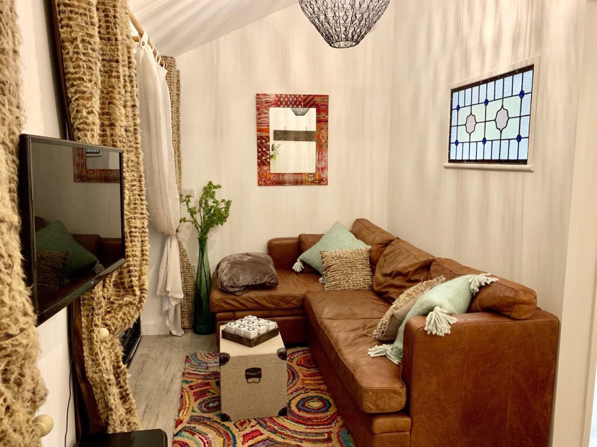Bybrook Barn Bed & Breakfast Лоубъро Екстериор снимка